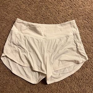 Lululemon white shorts size 6